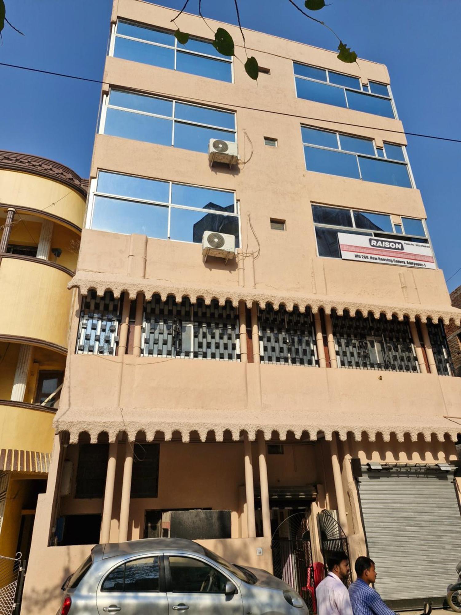 Raison Hotel Jamshedpur Ngoại thất bức ảnh